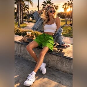 🌟🌺☀️ a new day Green Women's Cargo Shorts